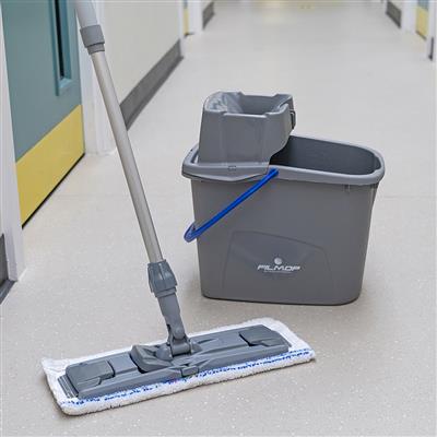 Picture of Easy Wash Flat Mop System Kit (no handle) 