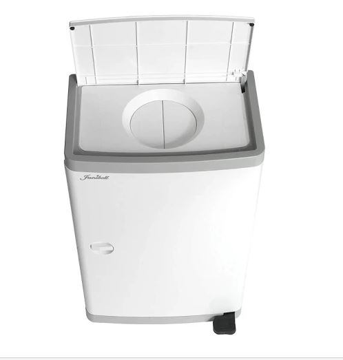 Picture of Nappy Bin System, no smell system with double sealing bag system.